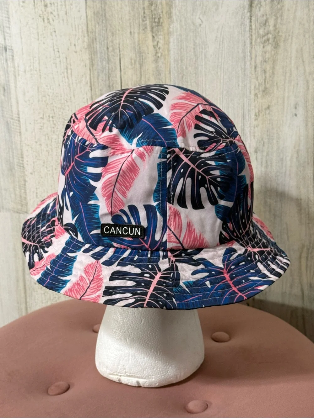 Robin Ruth Blue & Pink Tropical Leaf Bucket Hat Cancun